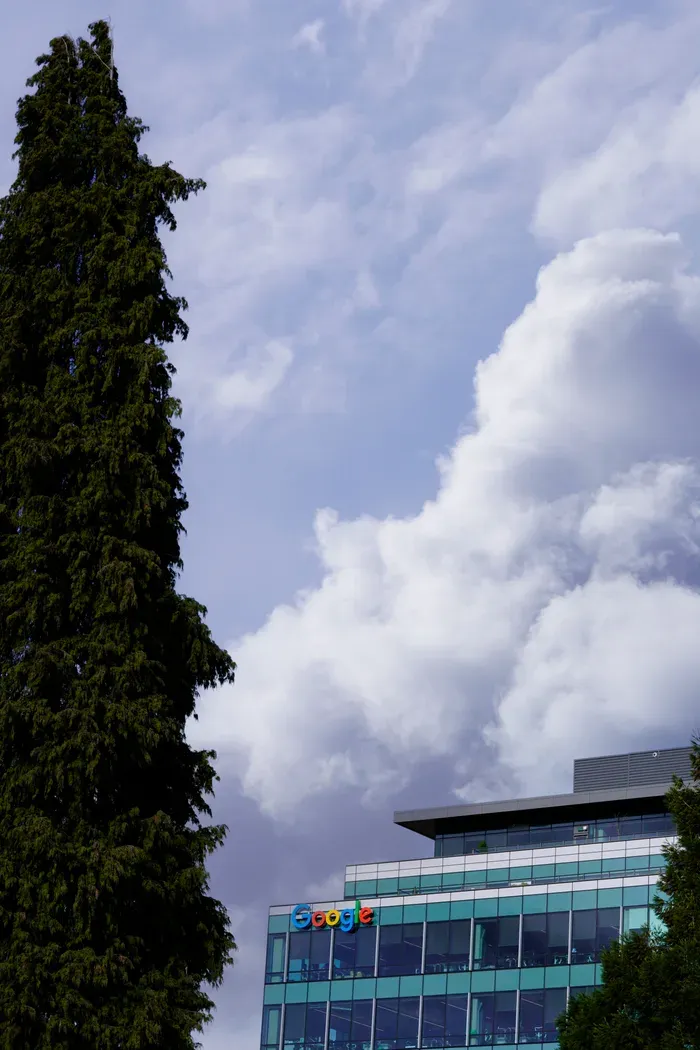 Kirkland Skyline & Waterborne Stratus: Lake Washington Overlook